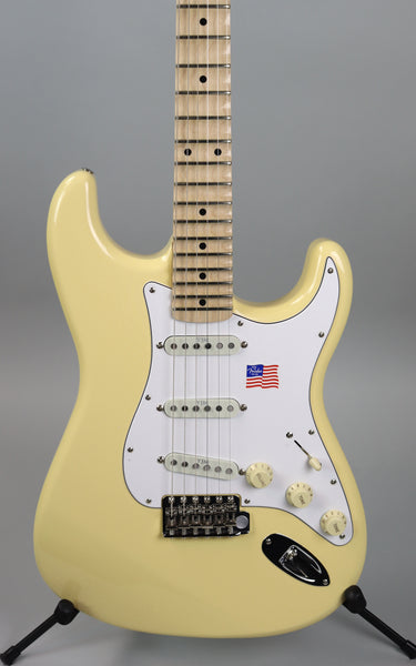 Fender Yngwie Malmsteen Stratocaster Scalloped Maple Fingerboard Vintage White